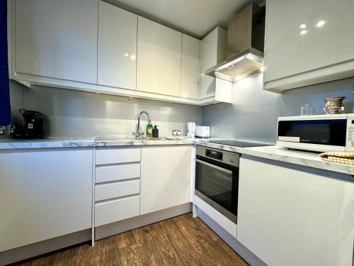 Image of Spacious 1 Bedroom Apartment Edgware Road Central London