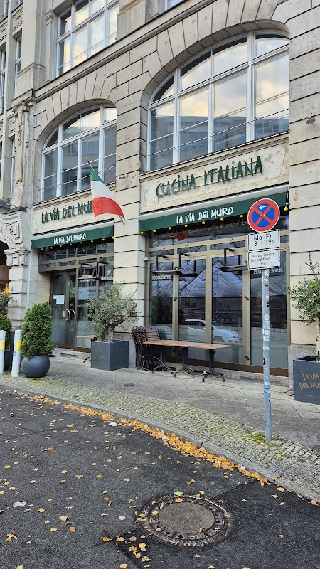 Image of La Via del Muro