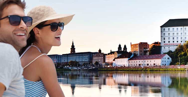 Image of Linz: Harbor Cruise