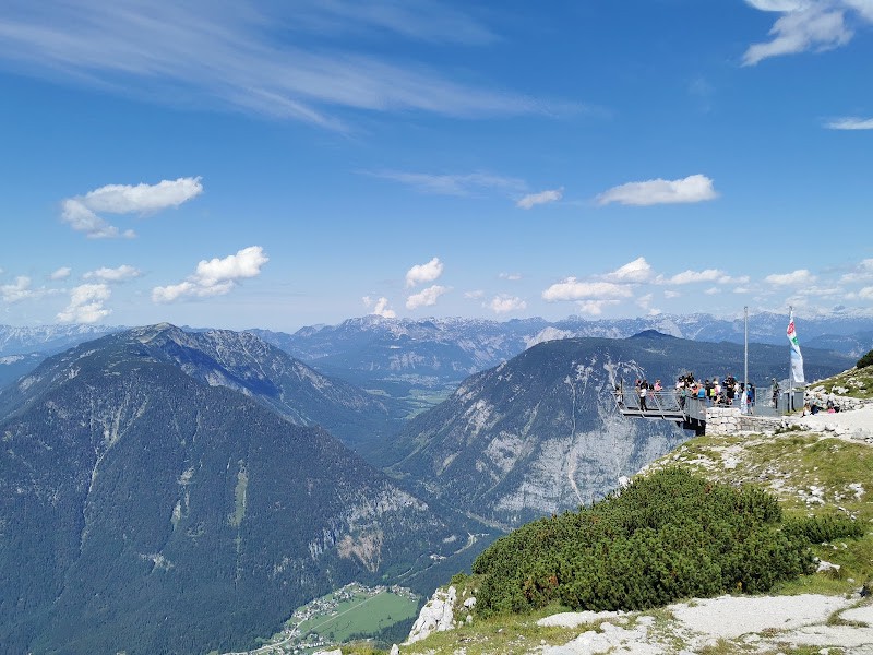 Image of Hidden bonus: 12 km ski slope at Dachstein Krippenstein